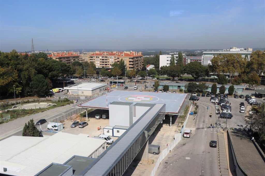 Heliporto do Hospital São João pronto para receber doentes em situações ...